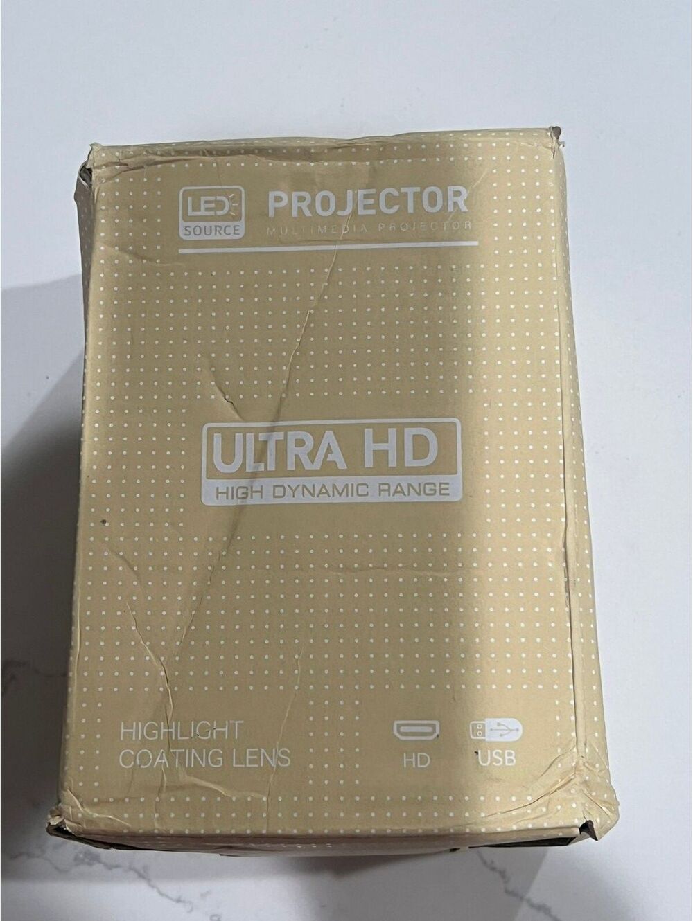 LED Projector Ultra HD High Dynamic Range Adjustable Height - Picture 4 of 4